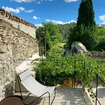 Casa de Férias Artists Retreat In Historic Belvézet