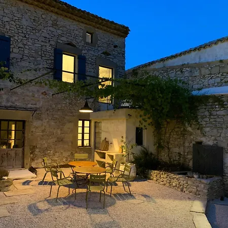 Artists Retreat In Historic Ferienhaus